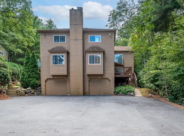 25 Voyagers Ln, Ashland, MA 01721