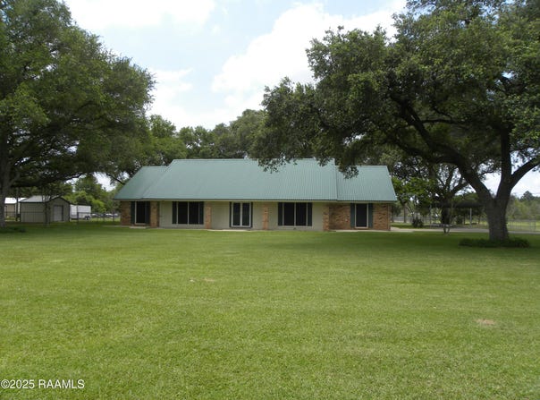 101 Grassy Lane, Carencro, LA 70520