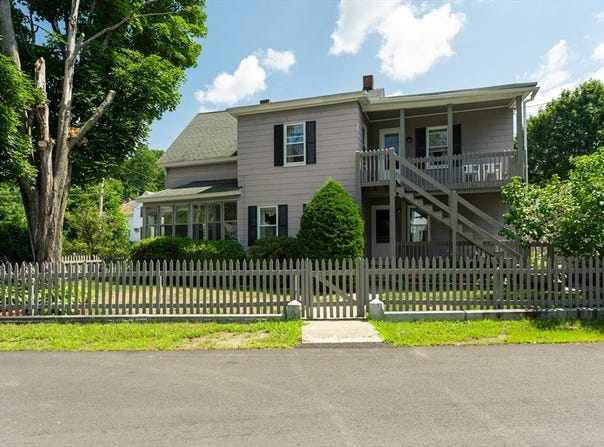 30 Waterford St, Lowell, MA 01854
