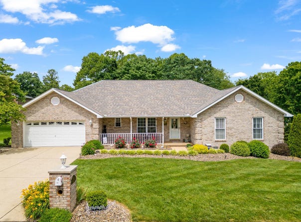 182 Summer Drive, Culloden, WV 25510