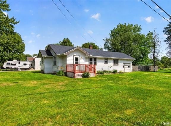 4322 Baker Road, Bridgeport Twp, MI 48722