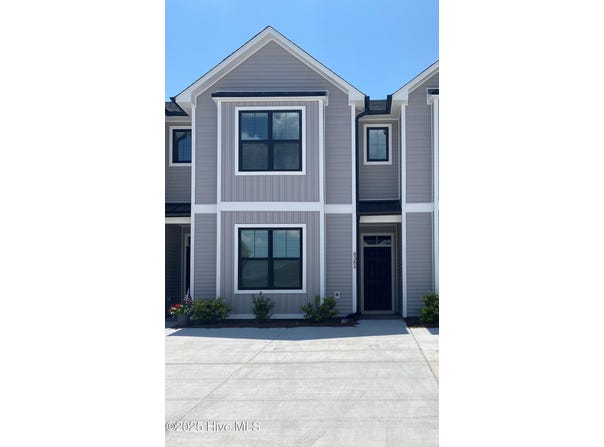 8413 Paramount Point, Winnabow, NC 28479