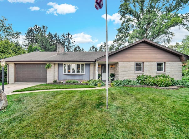 2028 Michigan Avenue, La Porte, IN 46350