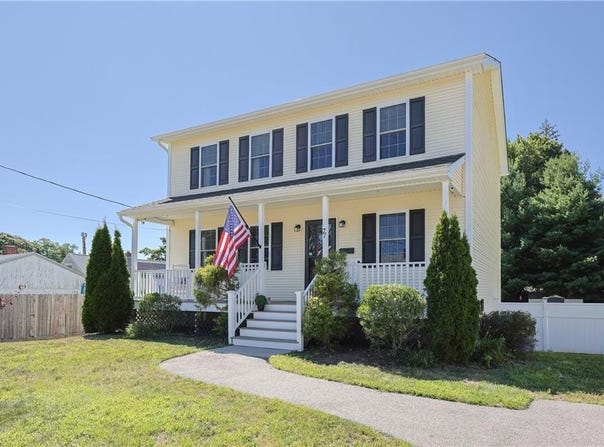71 Francis Avenue, East Providence, RI 02915