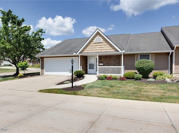 189 Park Place Drive, Wadsworth, OH 44281