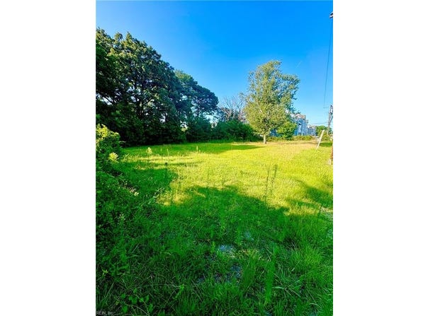 4136 Airline Boulevard, Chesapeake, VA 23321