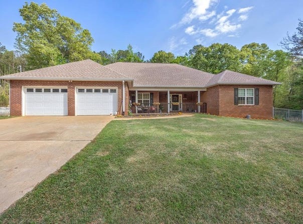 2083 Johnson Mill Road, Hamilton, GA 31811