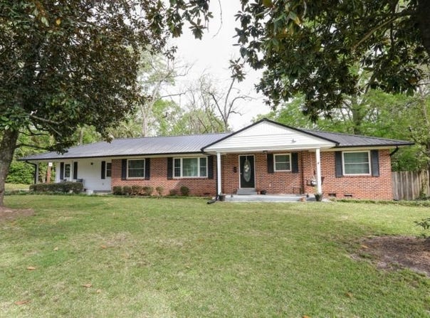 963 E Broad Street, West Point, MS 39773
