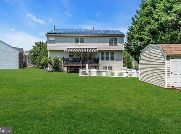 3 PHEASANT COURT, COLUMBUS, NJ 08022