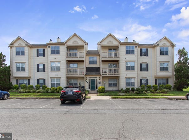 11014 KOMAN CIRCLE, MANASSAS, VA 20109