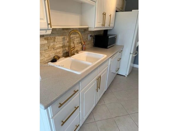 3426 Theo Way, West Palm Beach, FL 33417