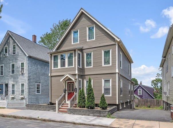 39 Madison St, Somerville, MA 02143