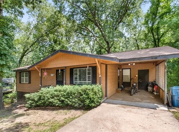 2 Tenbury  LN, Bella Vista, AR 72714