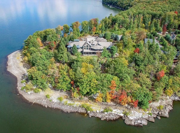 130 Calico Court, Paupack, PA 18451