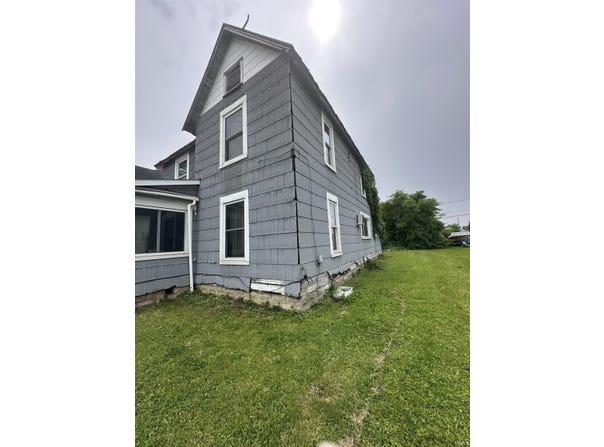 1127 S Jefferson Street, Muncie, IN 47302