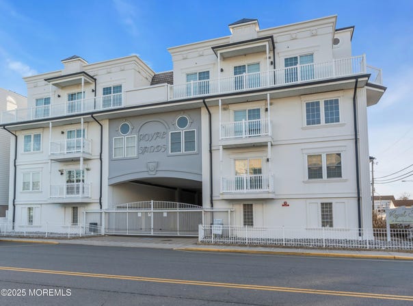 15 Sumner Avenue, Seaside Heights, NJ 08751