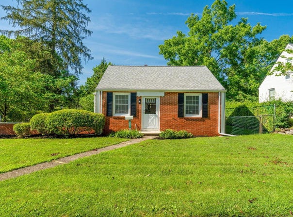 254 E Selby Boulevard, Worthington, OH 43085