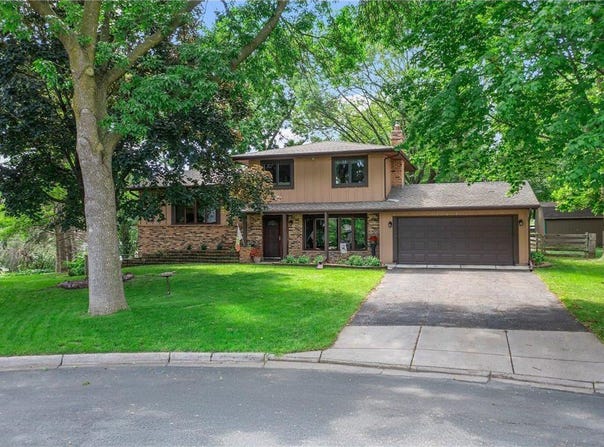 9009 44th Circle N, New Hope, MN 55428
