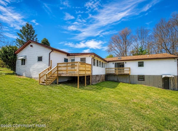 85 James Lane, Lehighton, PA 18235