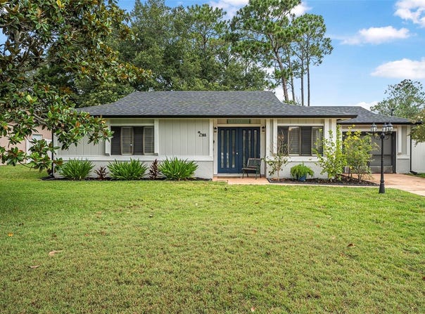 105 FLEETWOOD DRIVE, PALM COAST, FL 32137