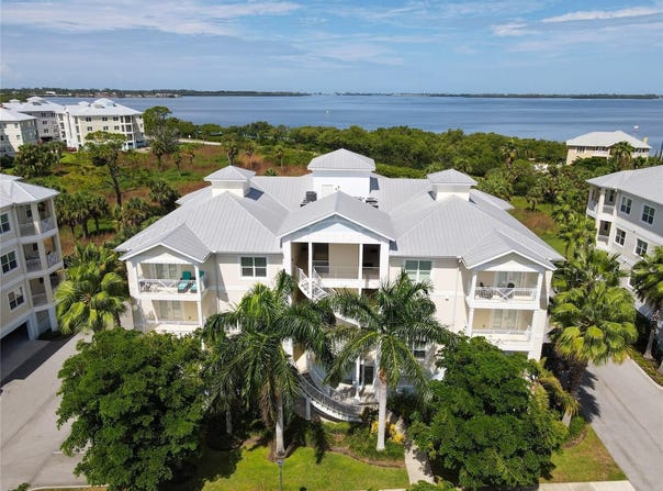 7820 34TH AVENUE W, BRADENTON, FL 34209