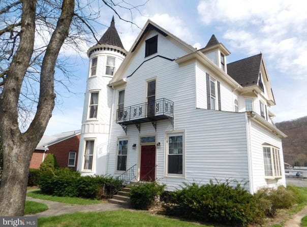 89 SOUTH MINERAL STREET, KEYSER, WV 26726