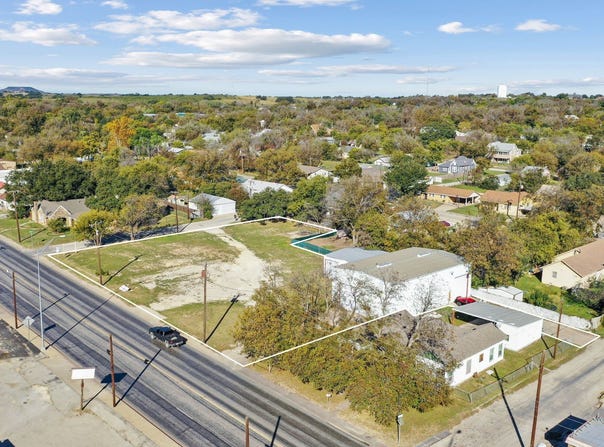 503 central, Comanche, TX 76442