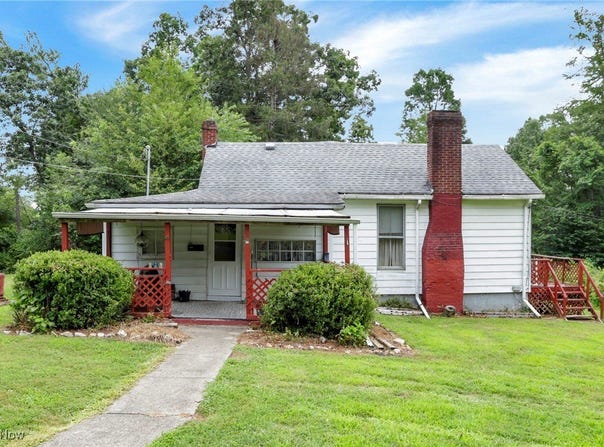 60563 Wintergreen, Senecaville, OH 43780