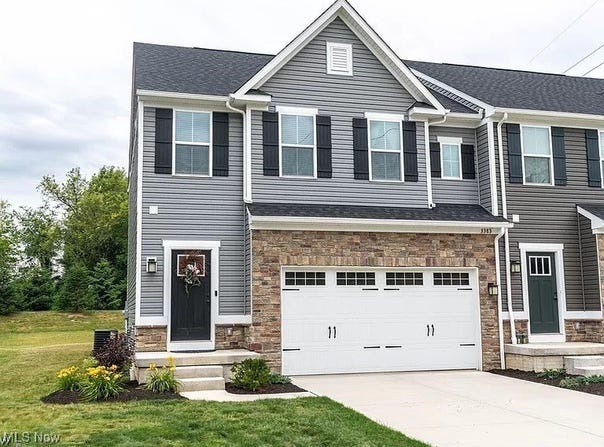 3383 Jackson Park Drive NW, Massillon, OH 44646