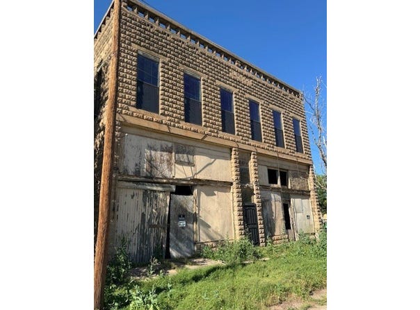 203 E 3rd Street, Quanah, TX 79252