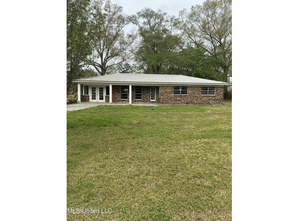 214 Gilley Lane, Leakesville, MS 39451