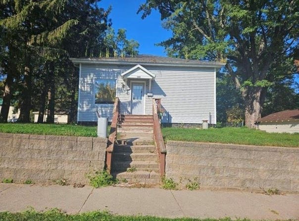 504 N CLEVELAND STREET, Merrill, WI 54452
