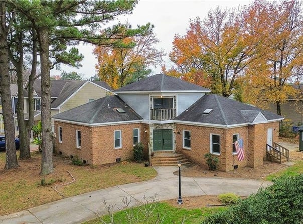 2218 Vicker Avenue, Chesapeake, VA 23324