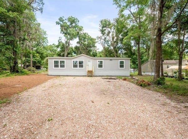 547 Happy Landing Road, Waynesville, GA 31566