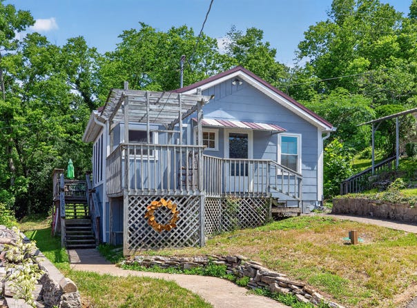 900 Hagers Camp Road, Harrodsburg, KY 40330