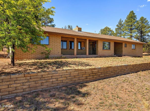 7070 Juniper Way, Show Low, AZ 85901