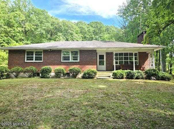 201 Richline Hill Road, Lopatcong, NJ 08865