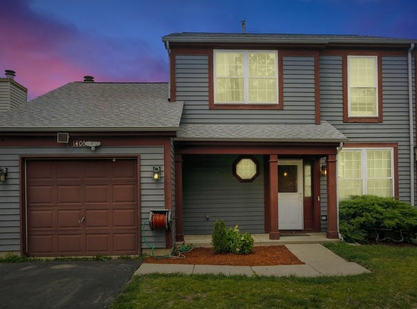 1406 Trescott Street, Mundelein, IL 60060