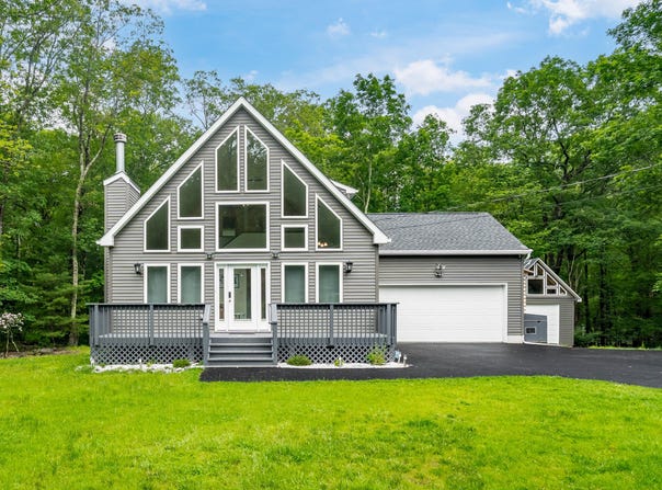 4130 Mill Creek Drive, Cresco, PA 18326