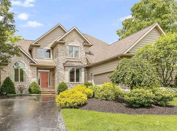 210 Chisholm Court, Aurora, OH 44202