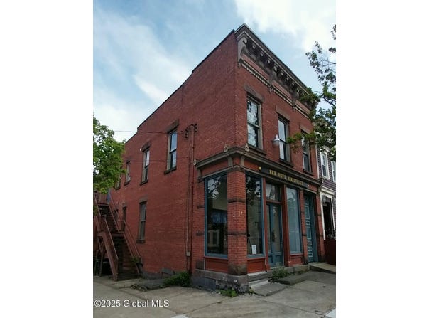 148 Dove Street, Albany, NY 12202