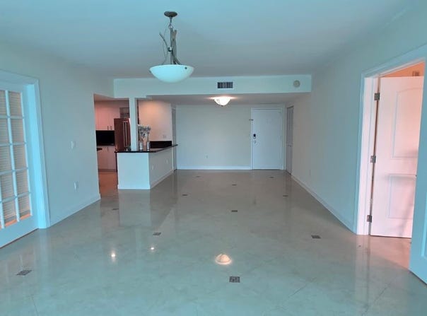 11111 Biscayne Boulevard, Miami, FL 33181