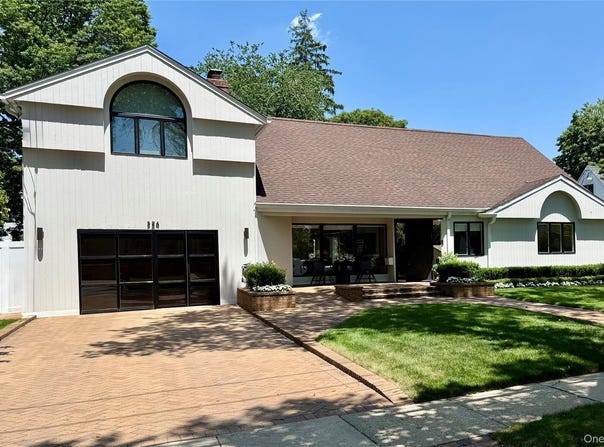 524 Woodmere Boulevard, Woodmere, NY 11598