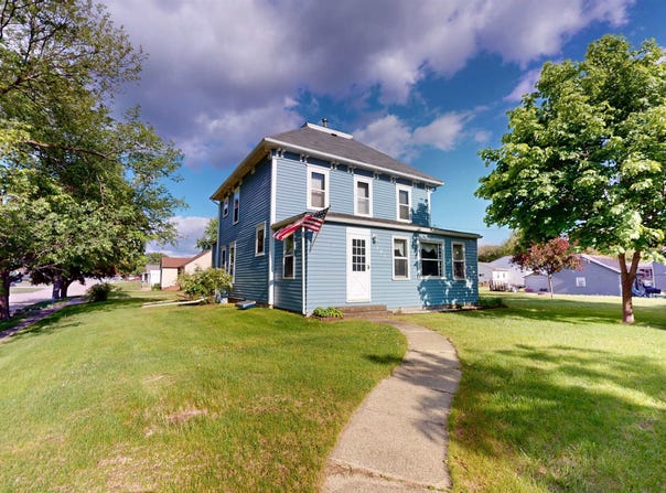 201 6TH ST, Sioux Rapids, IA 50585