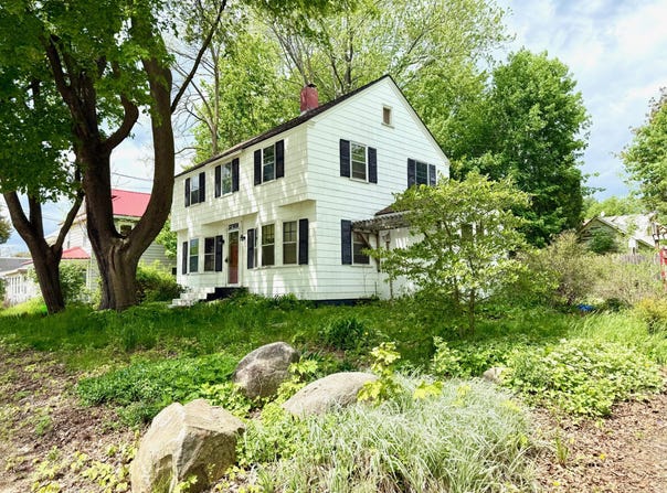 7 Donald Street, Waterville, ME 04901