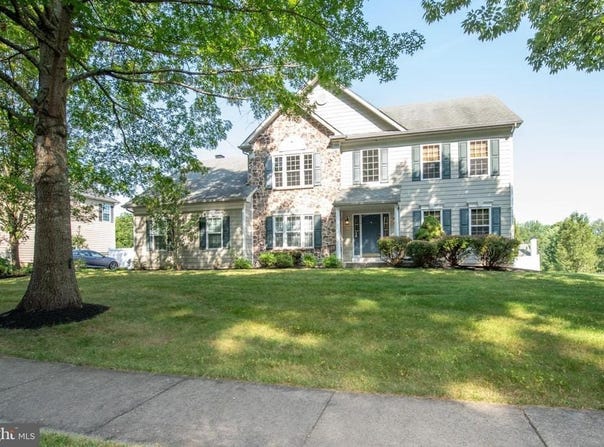 3954 CHARTER CLUB DRIVE, DOYLESTOWN, PA 18902