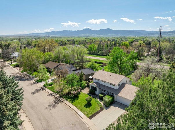 4667 Ashfield Dr, Boulder, CO 80301