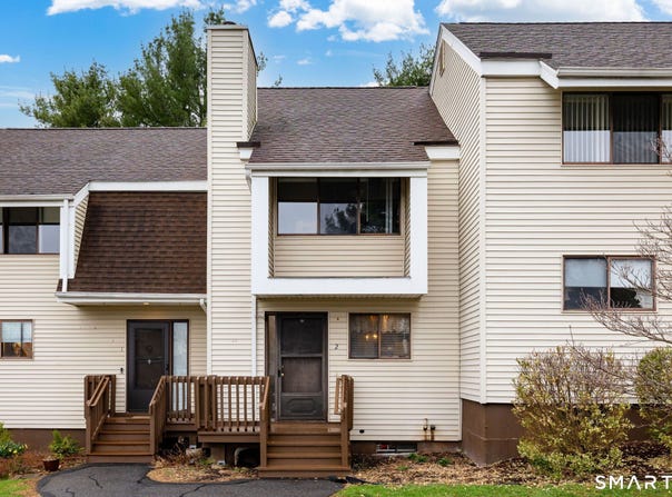 2 Spice Hill Drive, Wallingford, CT 06492