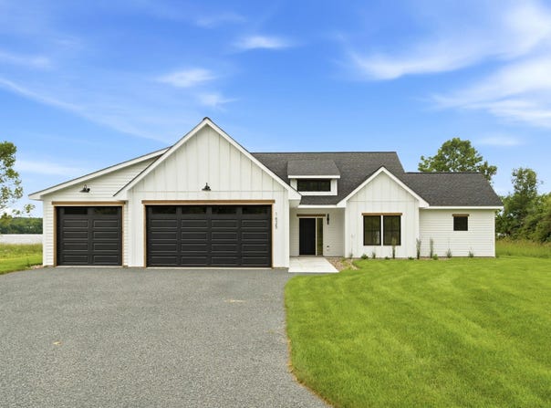 1625 Lake Avenue, Luck, WI 54853