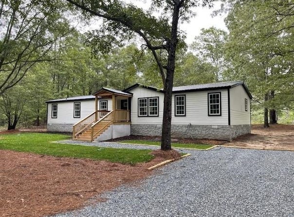 62 BRANNON MONTGOMERY ROAD, MAUK, GA 31058